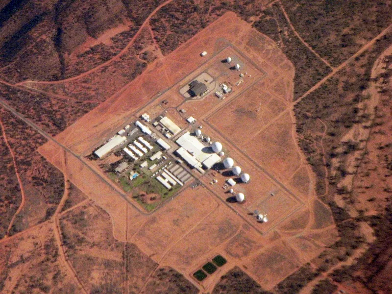 Overview image for Why Is the Northern Territory a UFO Hotspot?